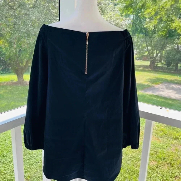 NWT White House Black Market Off-The-Shoulder
Poplin black Top - small - Picture 7 of 10